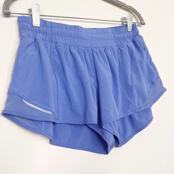 Lululemon Hotty Hot Low-Rise Lined Short 2.5"
Wild‎ Indigo - Picture 7 of 15